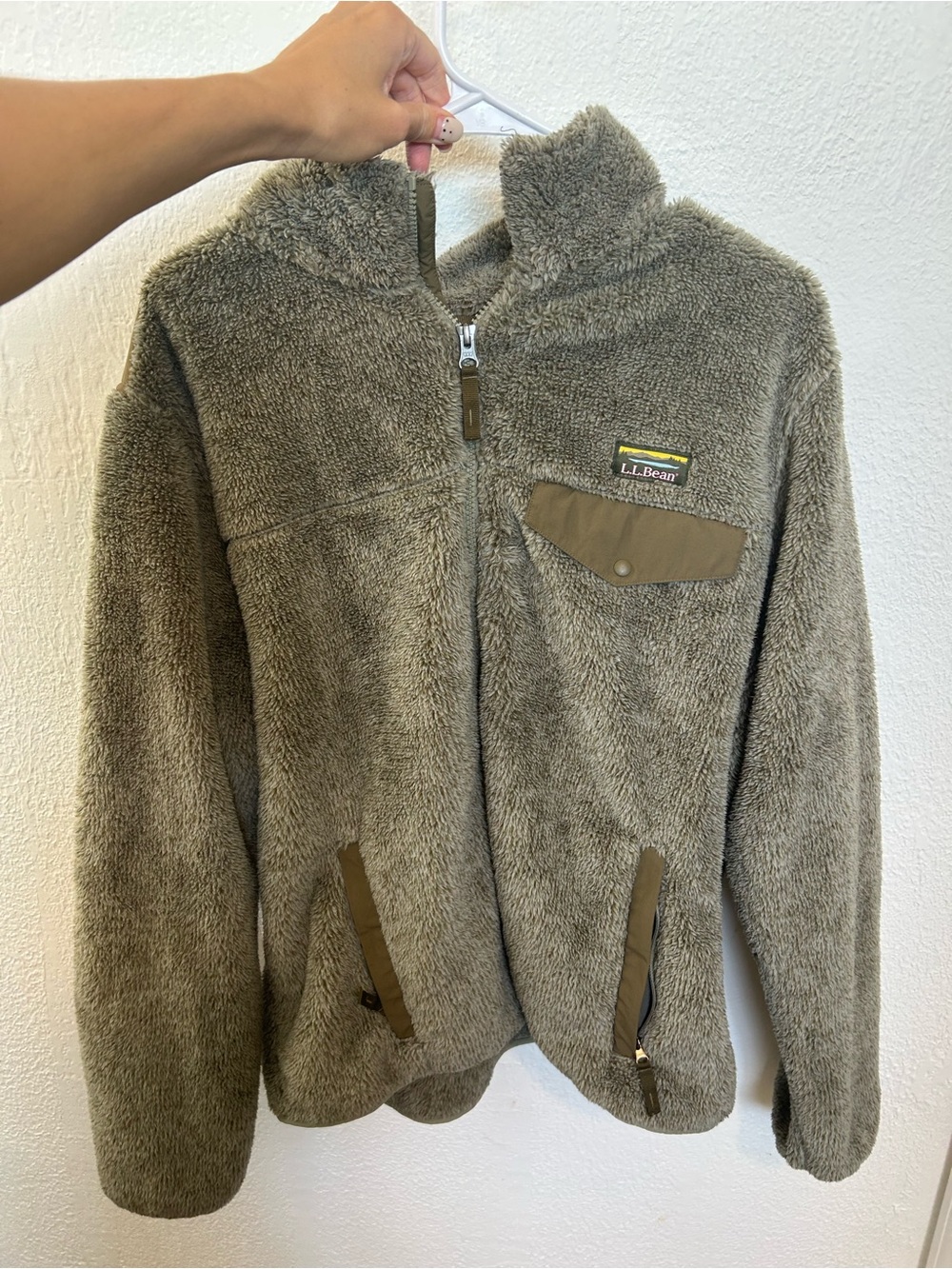 L.L.Bean Quilted Crewneck Sweatshirts - Green, Orange, Black, Red - Picture 3 of 3